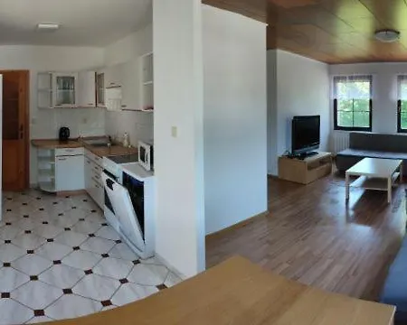 Apartmany Anna S Bazenem A Welness Trojanovice Exterior photo