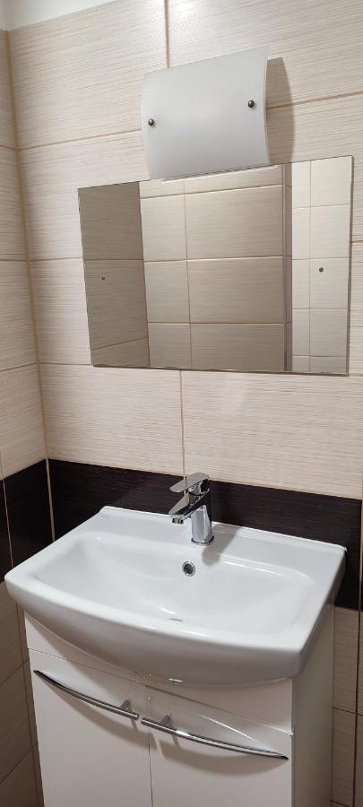 Anna S Bazenem A Welness Apartment Trojanovice